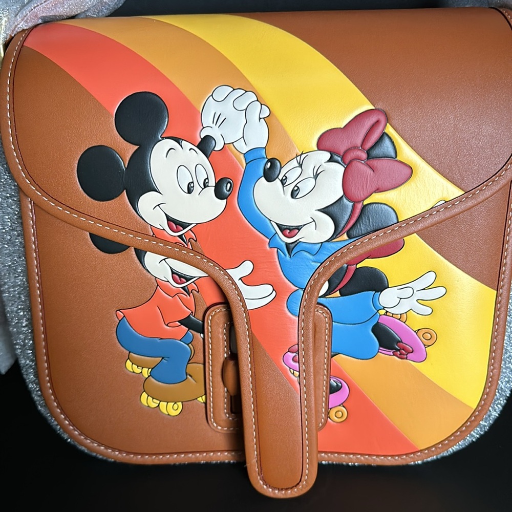 NWT Disney X Coach Courier Bag Mickey Mouse & Minnie Mouse Purse Leather - Picture 8 of 10